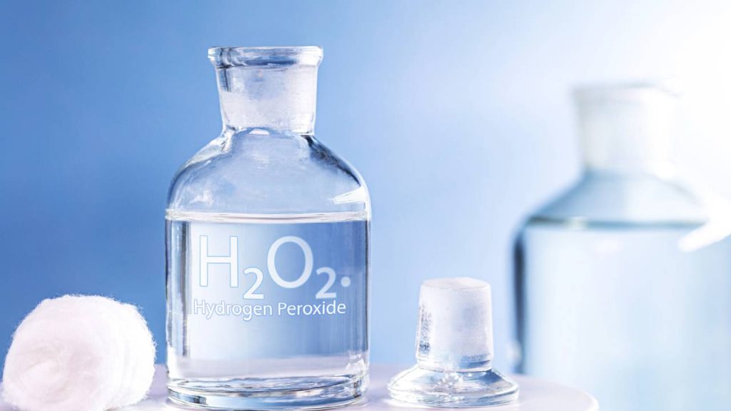 Como usar vinagre e água oxigenada para limpar de forma eficaz e segura