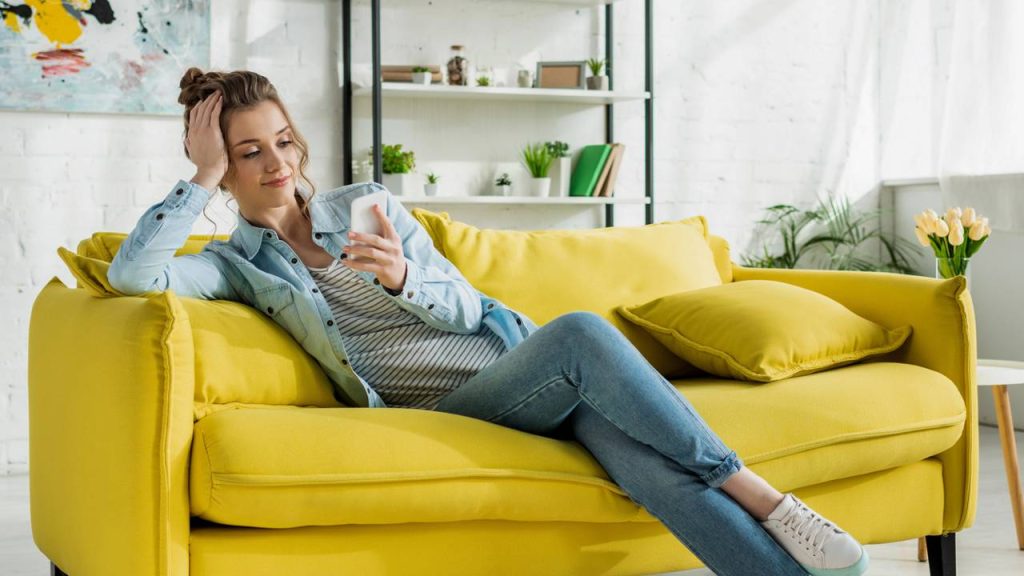 Sua casa ainda vive no século passado? Assistentes de voz estão mudando a rotina com automações simples