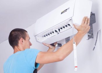 Quais os valores e como economizar na hora de instalar um ar-condicionado em casa em 2025?