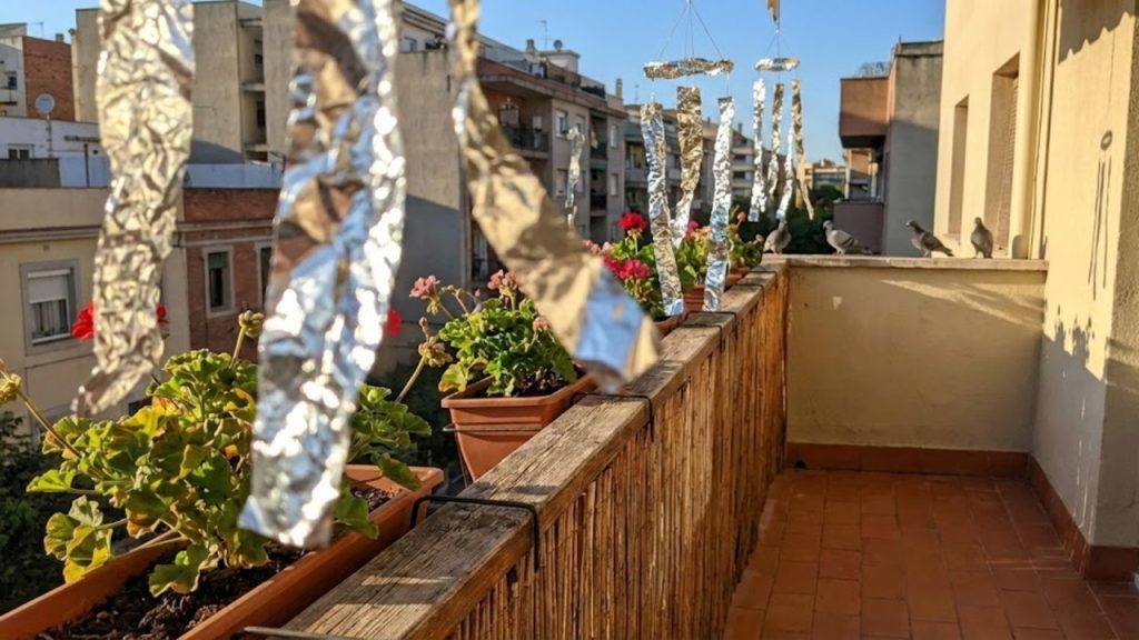 om reflexos intensos, e o papel alumínio cria exata