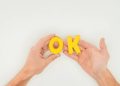A expressão global “ok” começou como um erro proposital e virou moda
