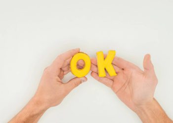 A expressão global “ok” começou como um erro proposital e virou moda