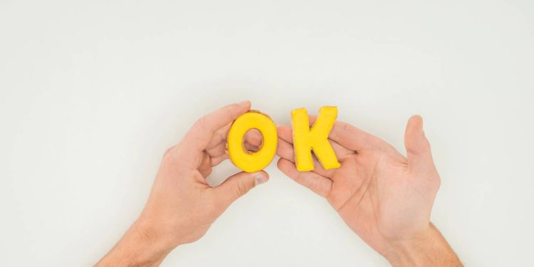 A expressão global “ok” começou como um erro proposital e virou moda