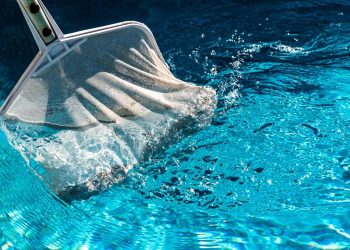 O valor que garante piscina limpa e sem dor de cabeça o verão inteiro