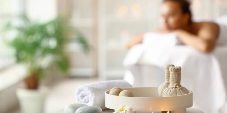 Como montar um spa caseiro para relaxar corpo e mente