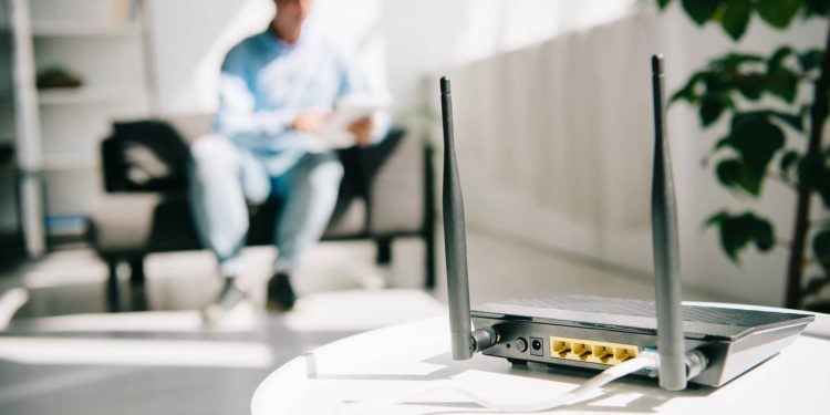 Como descobrir quem está conectado à sua rede Wi-Fi doméstica e proteger sua internet?