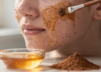 Usei mel e canela para acne e meu rosto ficou igual bunda de bebê