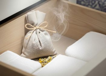 Sachê aromático com apenas 3 ingredientes para suas gavetas ficarem livre de mofos