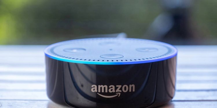 Por que confiamos tanto na Alexa? as pequenas tarefas que ela faz por você todos os dias