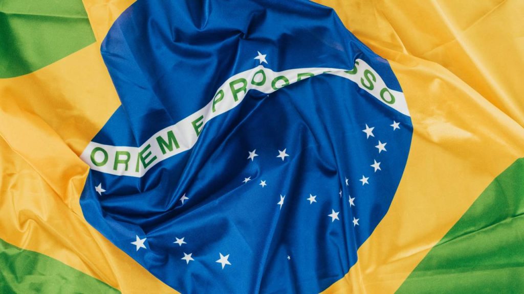 Brasil ou Brazil? o ‘z’ no nome do país que revela história, poder e um detalhe que quase ninguém questiona