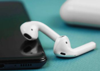 O Fone à prova d’água costuma estragar rápido quando fica muito tempo parado