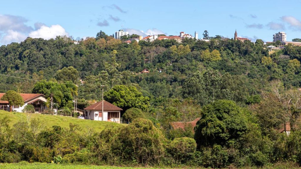 A cidade a 55 km de Porto Alegre que une um pedaço do Japão e da Alemanha e está entre as 10 melhores para se viver no estado
