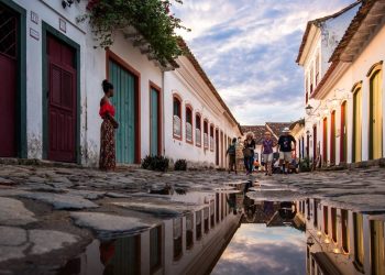 A cidade brasileira onde ruas de pedra, natureza exuberante e qualidade de vida caminham juntas