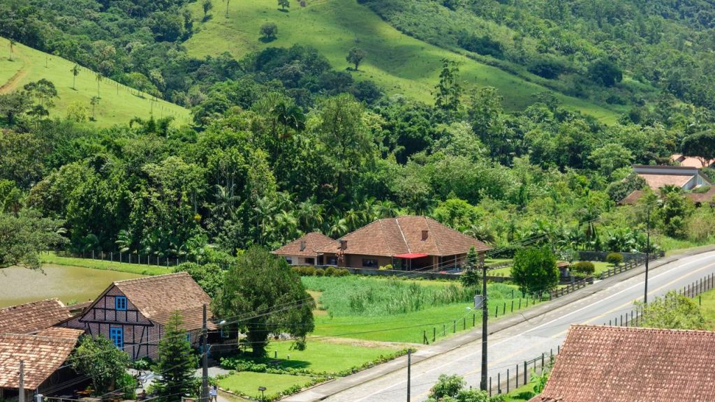 A vila alemã com três idiomas no dia a dia que está entre as 10 melhores em qualidade de vida no Brasil