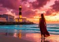 A capital da alegria que tem o primeiro elevador urbano do mundo e um pôr do sol disputado no Farol