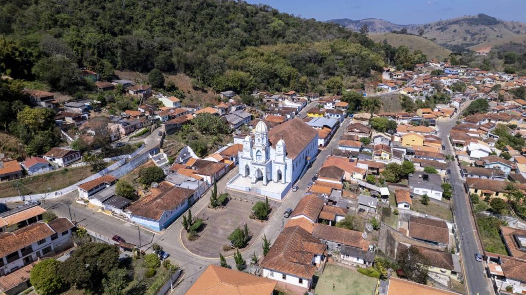 A 6ª melhor cidade para morar no Brasil com zero violência: a Toscana Brasileira escondida na Mantiqueira