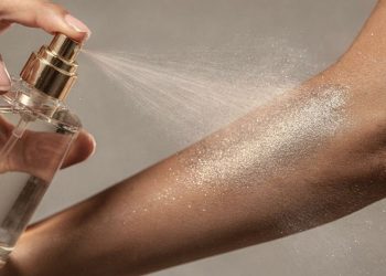Com apenas 5 produtos fiz o body splash iluminador para arrasar nas festas