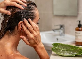 Aprendi essas 3 formas de usar babosa e meu cabelo nunca mais foi feio