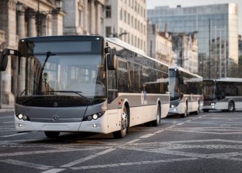 Por que o plural de ônibus é igual ao singular? A resposta está no latim