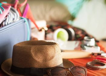 Os Itens simples que salvam a viagem e quase nunca entram na mala