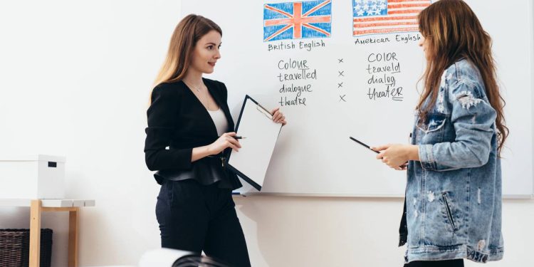Por que tantas palavras têm a mesma pronúncia em idiomas diferentes