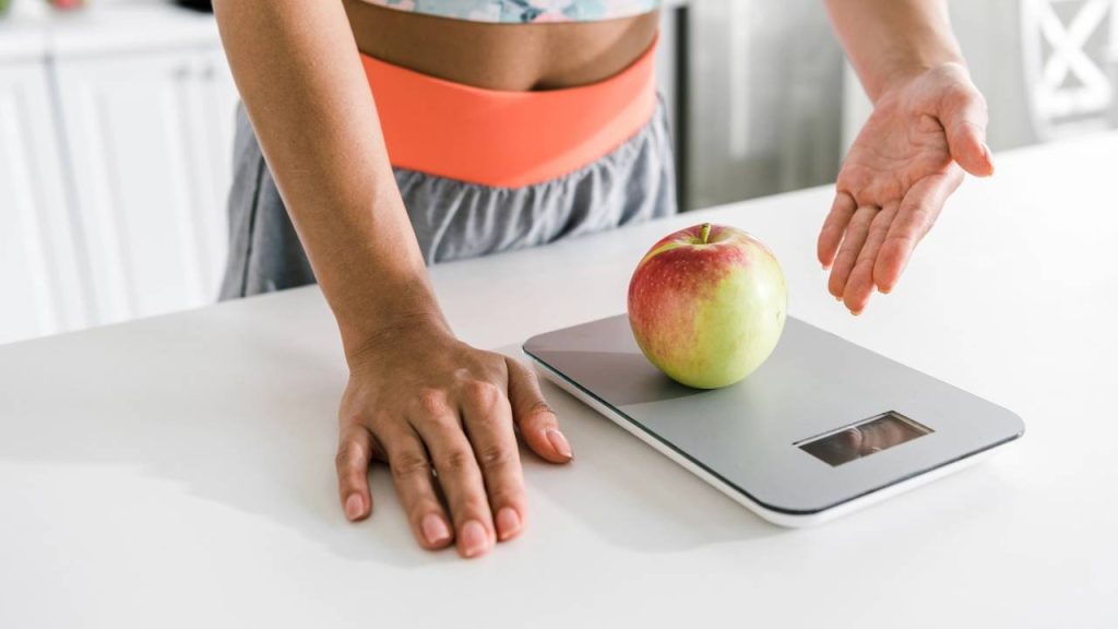 Balança digital inteligente de cozinha: o pequeno aparelho que está mudando a forma de cozinhar em casa