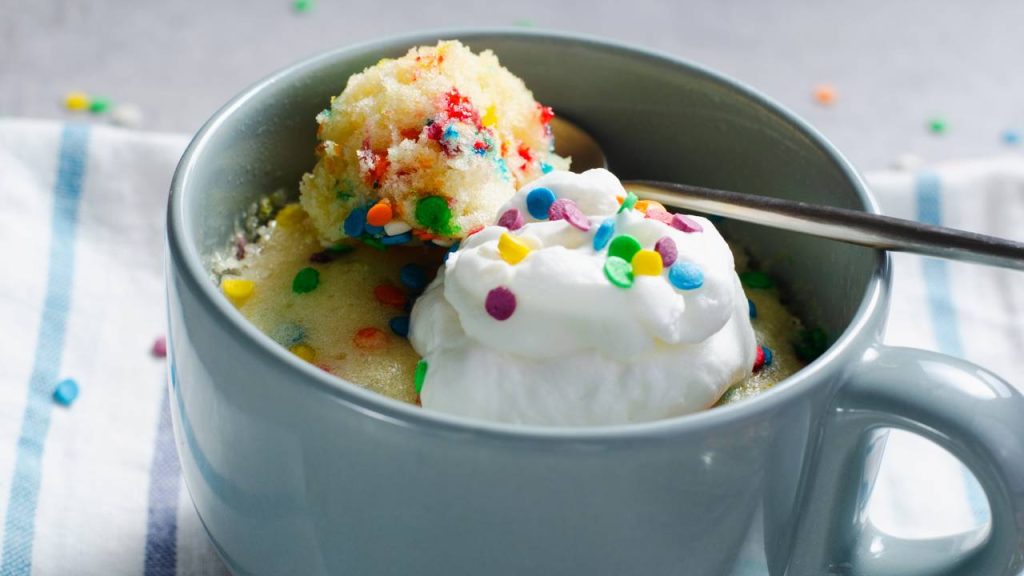 bolo de caneca