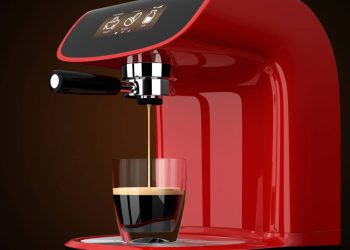 Vale a pena ter uma cafeteira inteligente? O que ela realmente muda na manhã