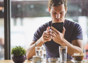 Configurações simples que salvam a bateria do celular