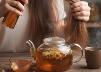 Usei essa receita natural para clarear meu cabelo e nunca mais sofri no salão