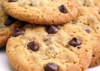 Cookie americano perfeito: crocante por fora e macio por dentro