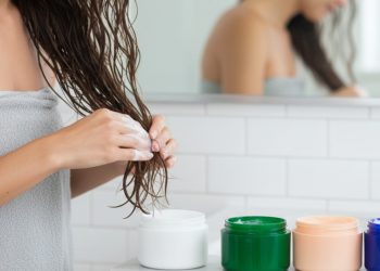 Como montar um cronograma capilar baratinho para o verão?