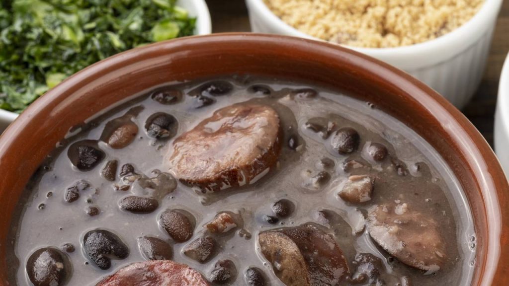 Feijoada tradicional