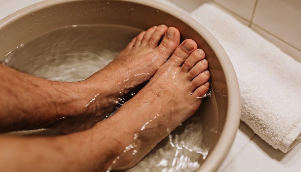 Banho de pés com 1 ingrediente: contra fungos, suor e rachaduras nos calcanhares