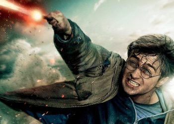 Eu assisti Harry Potter de novo e notei um detalhe no cenário que ninguém viu em vinte anos