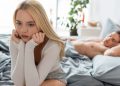 Sonhar com infidelidade revela mais sobre emoções internas do que sobre traição real no relacionamento