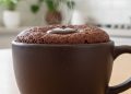Como fazer o bolo de caneca perfeito que não fica borrachudo