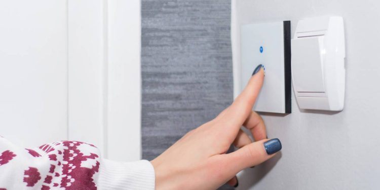 Interruptores inteligentes: como esse recurso simples está mudando a rotina doméstica?