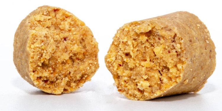 Receita de paçoca caseira fácil, simples e rápida com amendoim torrado