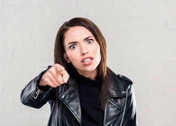 Esses 5 sinais revelam uma pessoa emocionalmente imatura no dia a dia