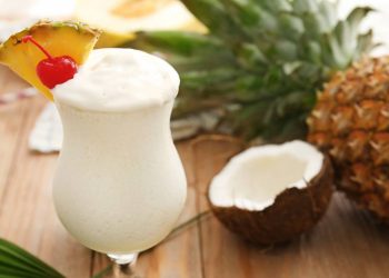 A receita fácil e deliciosa de Piña colada cremosa