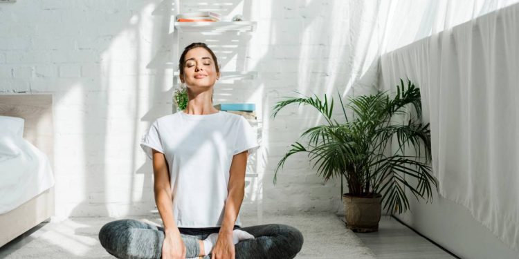 Pequenos movimentos em casa ajudam a equilibrar a saúde mental