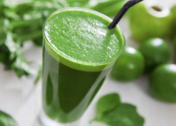 Suco detox vira o segredo de quem busca mais leveza no dia a dia
