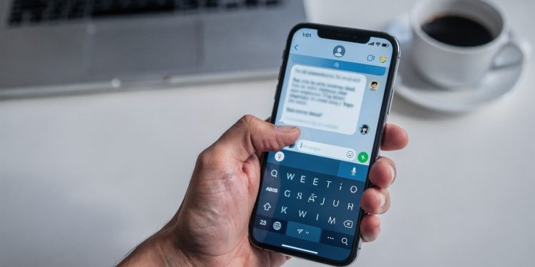 Você demora para responder no WhatsApp? A psicologia explica por que isso pode ser inteligência emocional