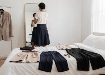 Se você quer disfarçar visualmente o seu quadril, estas são as peças de roupa que você deve usar