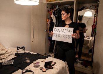 O truque simples para montar uma fantasia gastando quase nada