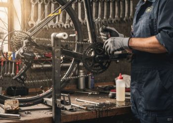 Quanto custa consertar uma bicicleta danificada e quando o reparo pesa