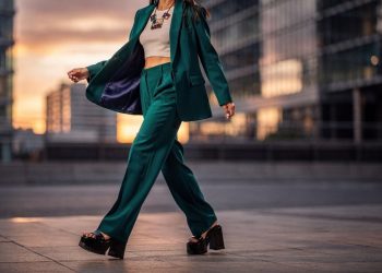 3 tendências da moda dos anos 2010 que voltaram com tudo no mundo feminino em 2026
