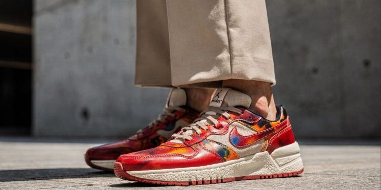Como usar look com calçado colorido e deixar o visual mais moderno?