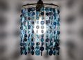 Reaproveite botões e crie uma luminária faça você mesmo com reciclagem criativa
